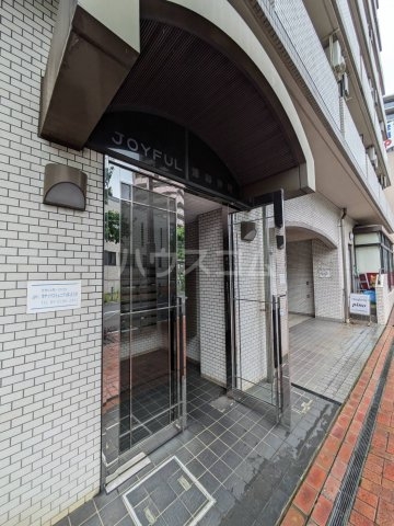 20/30 エントランス