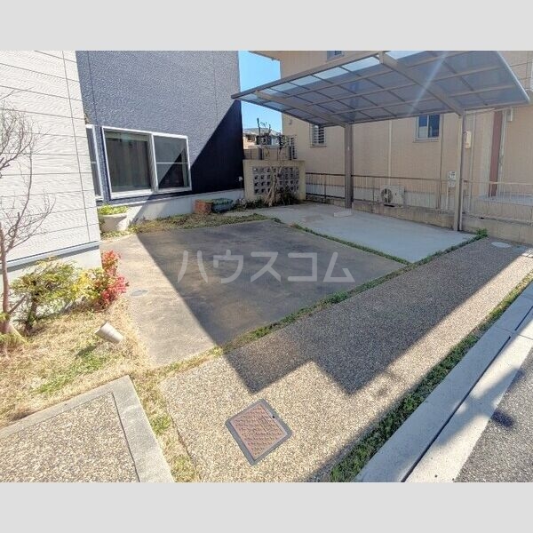 2/8 駐車場