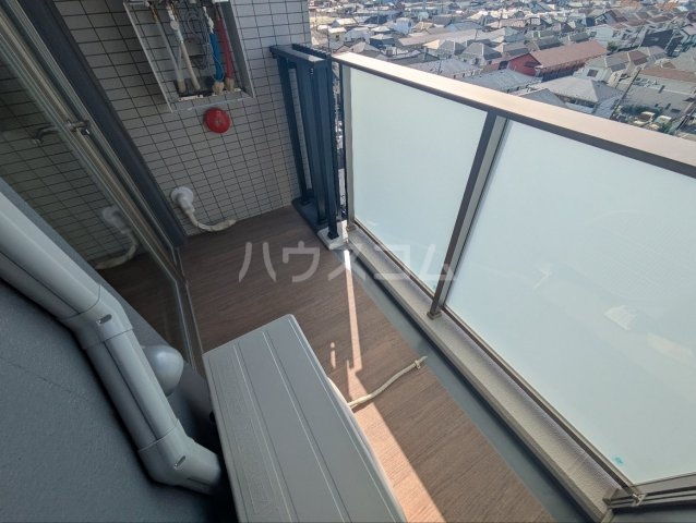 23/30 バルコニー