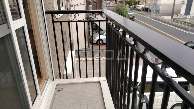 23/30 バルコニー