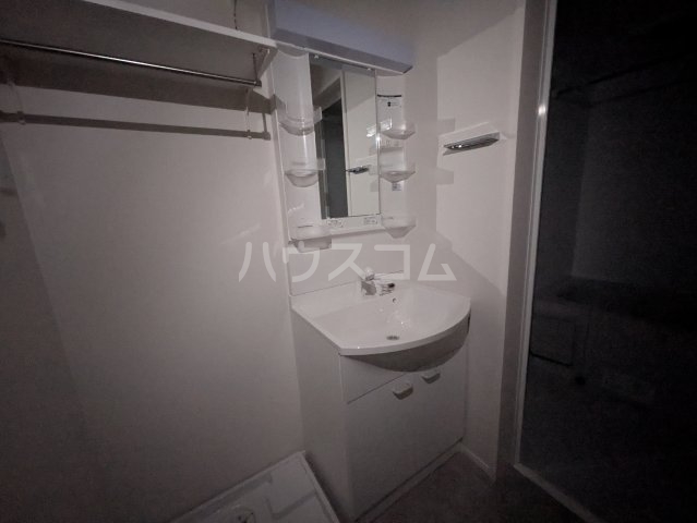 18/30 洗面