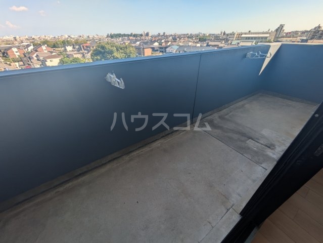 19/30 バルコニー