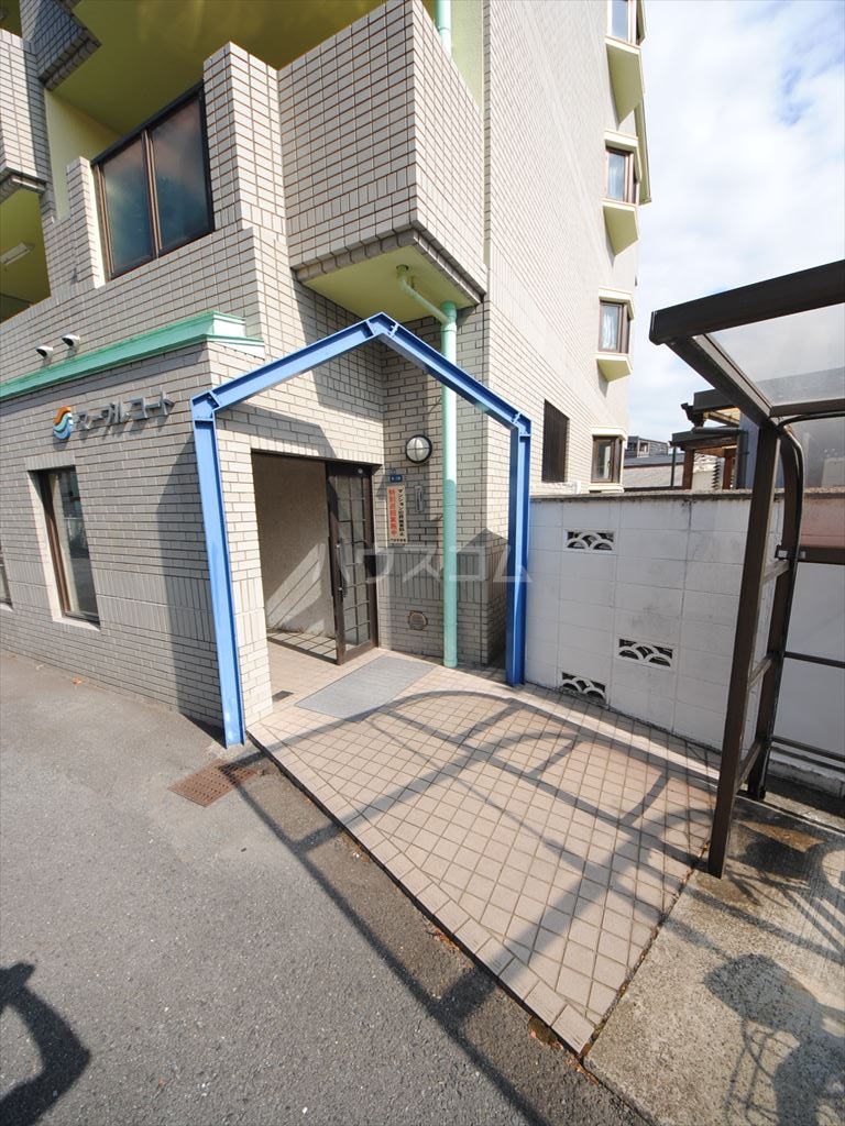 2/10 エントランス