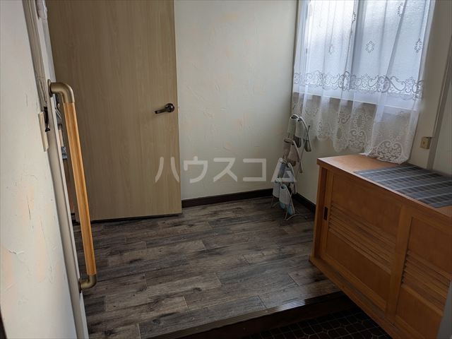 13/30 玄関