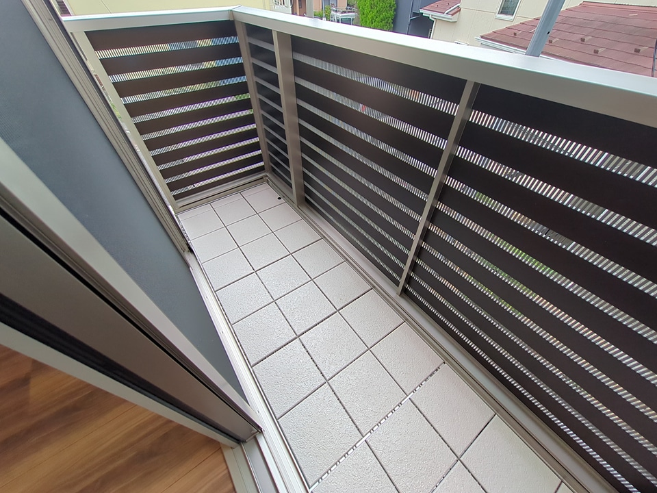 20/30 バルコニー