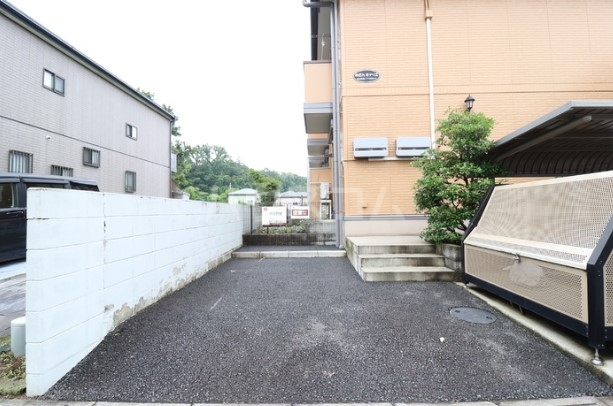 16/26 エントランス