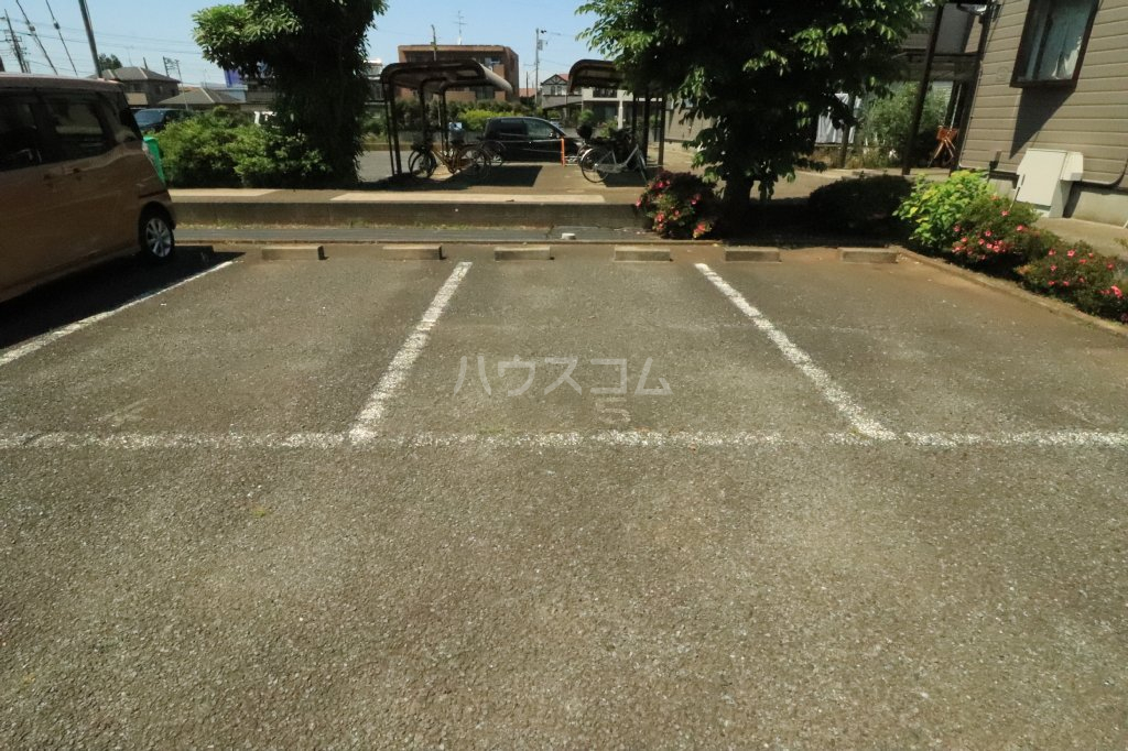 29/30 駐車場