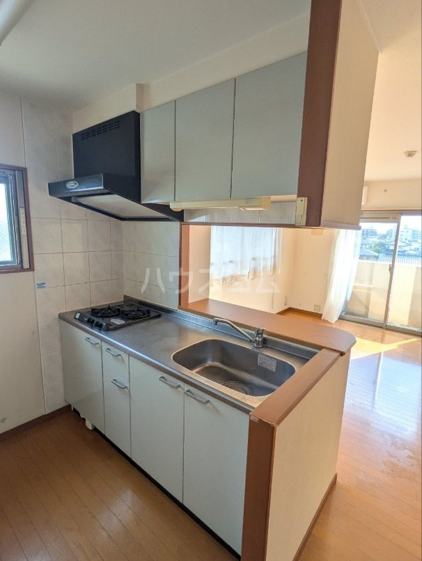 13/18 バルコニー