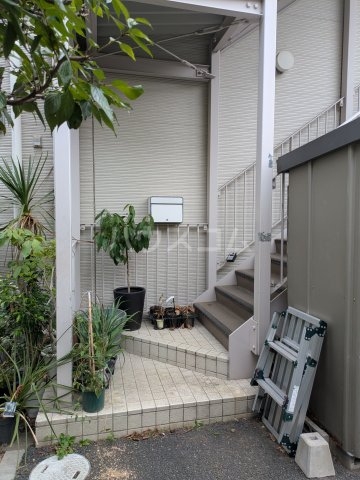 29/30 エントランス