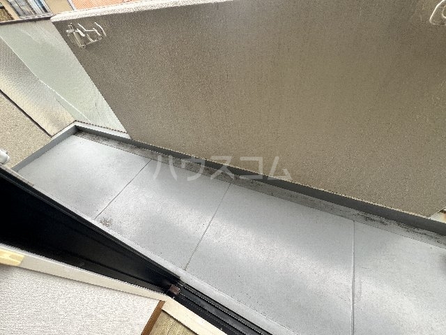 19/30 バルコニー