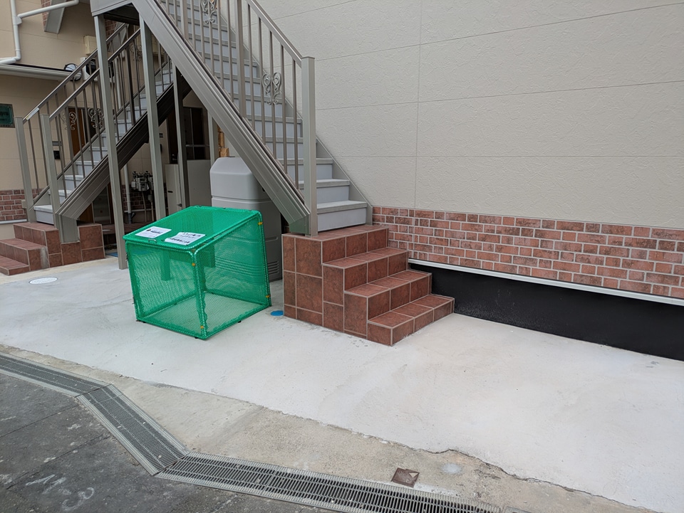 23/24 エントランス