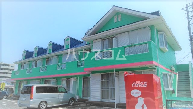 13/23 エントランス