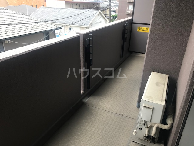 20/30 バルコニー