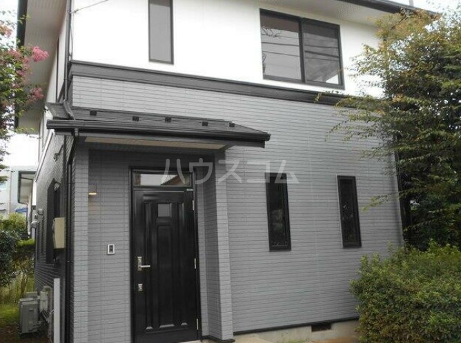 17/22 エントランス