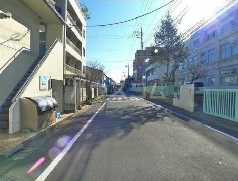 2/6 駐車場