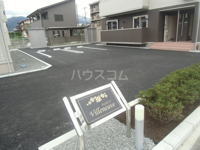 2/5 エントランス