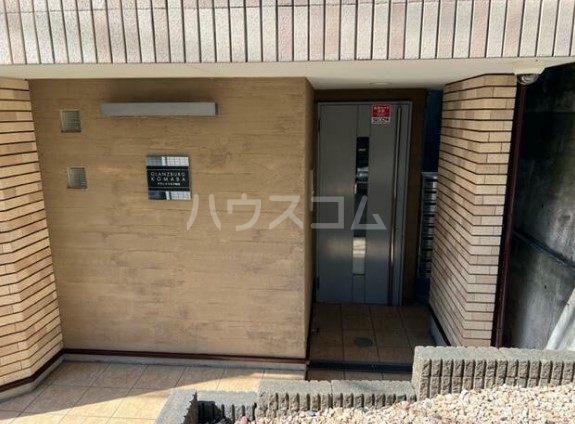 14/16 エントランス