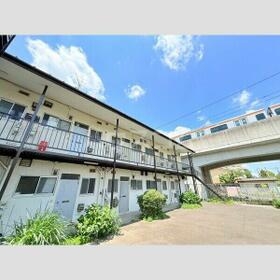 16/22 エントランス