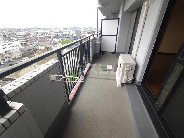 16/27 バルコニー