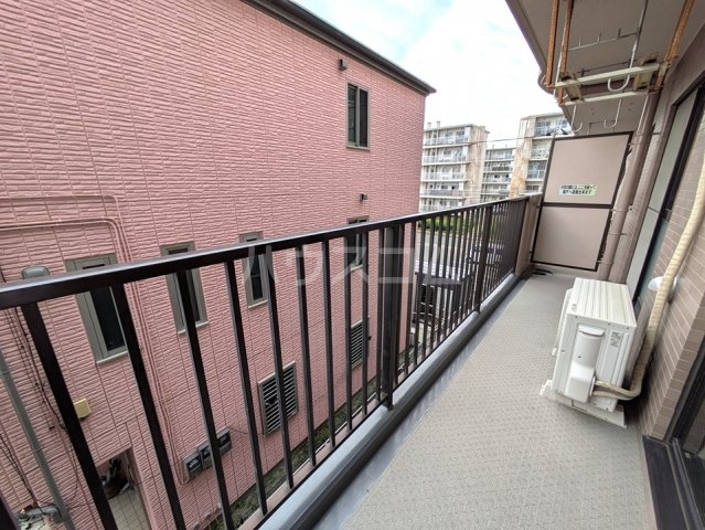 21/30 バルコニー