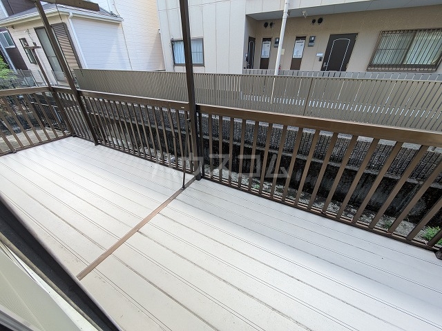 20/30 バルコニー