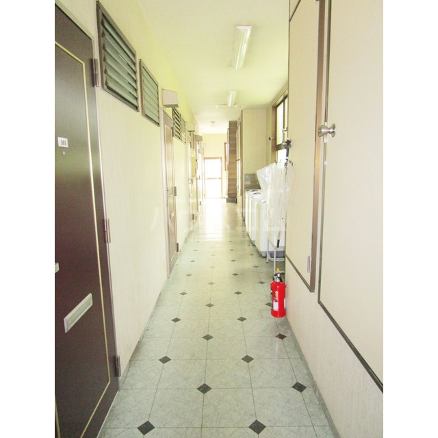 2/11 エントランス