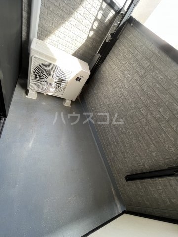 21/30 バルコニー