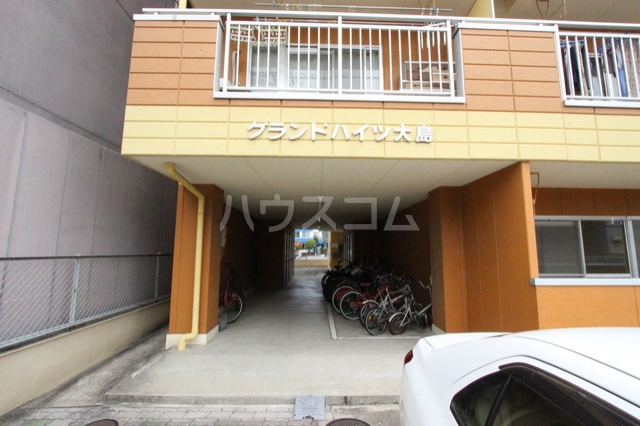 14/20 エントランス