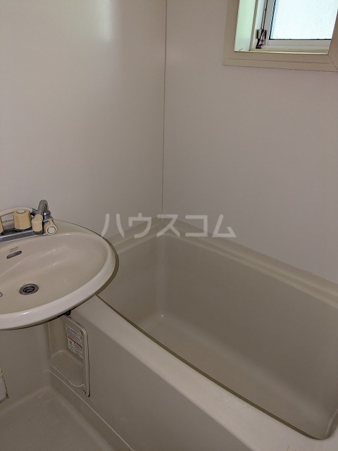 15/30 浴室