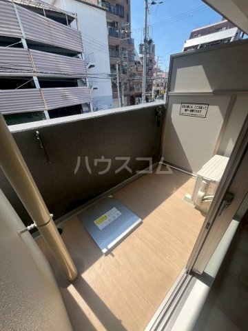 23/30 バルコニー