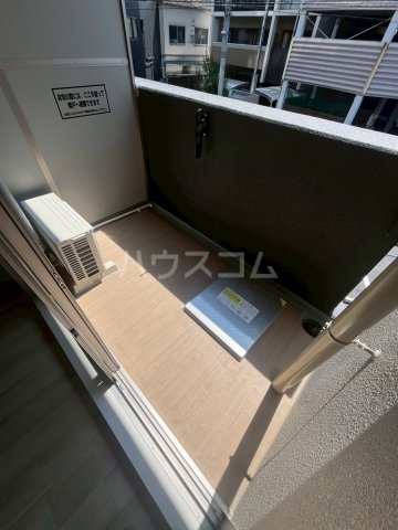 18/30 バルコニー