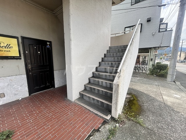 3/10 エントランス