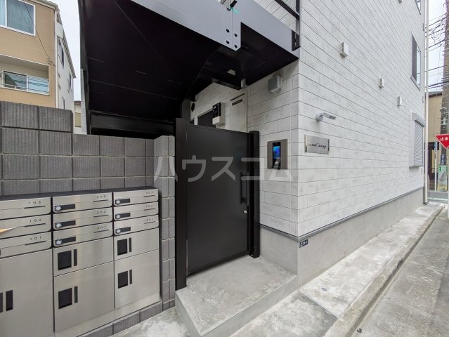 29/30 エントランス