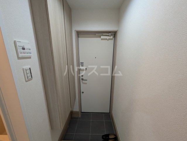 13/30 玄関