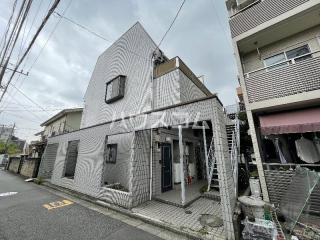 2/4 エントランス