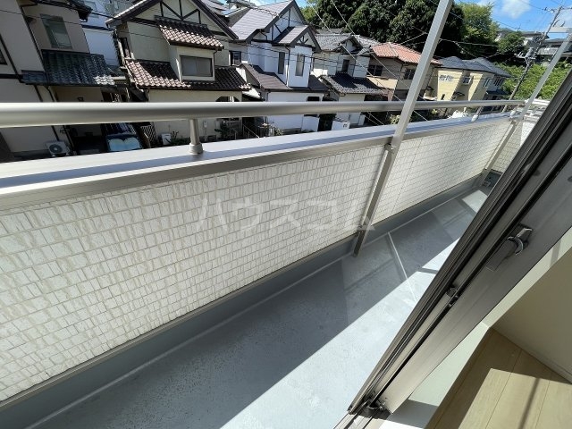 25/30 バルコニー