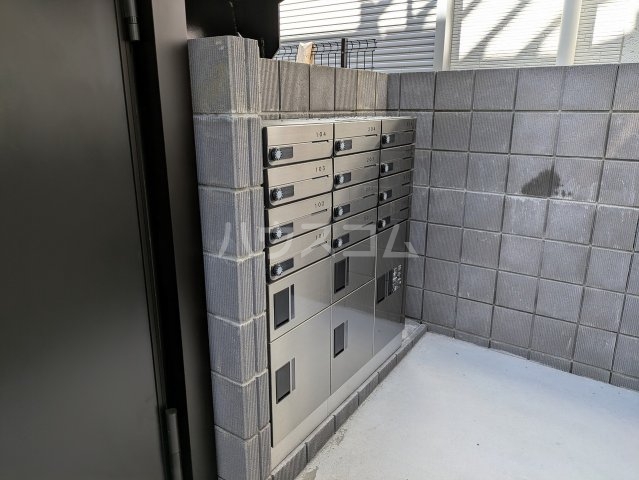 14/16 エントランス