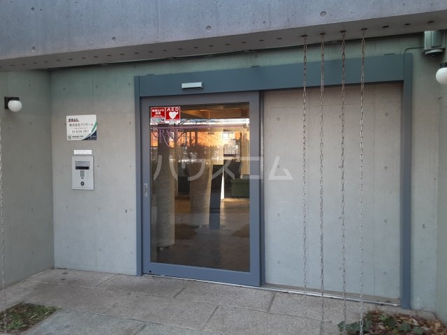 19/29 エントランス