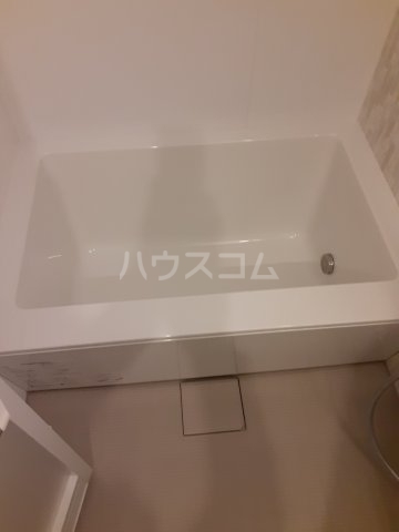 13/30 浴室