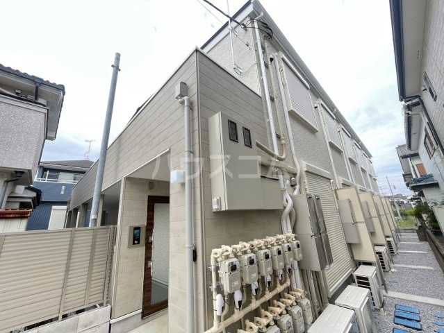 2/4 外観