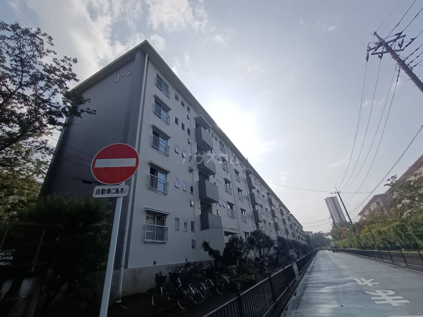 2/30 外観