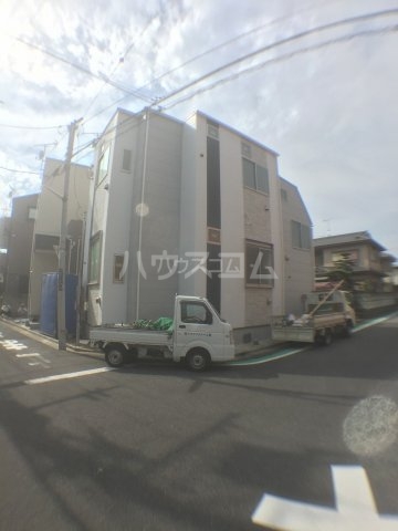 ハーモニーテラス柴又の外観