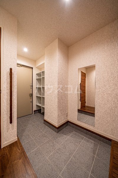 13/30 玄関