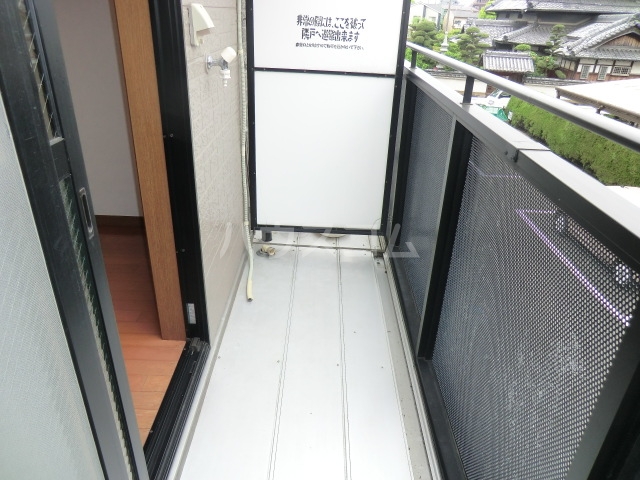 16/25 バルコニー