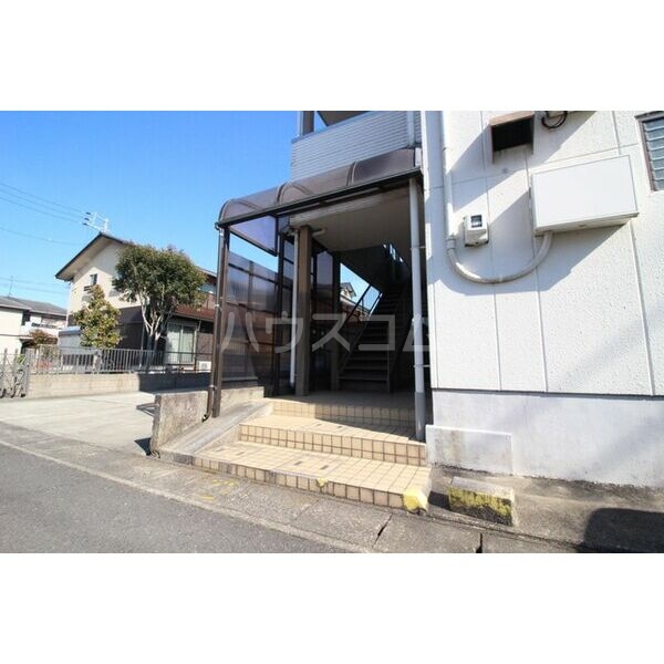 15/24 エントランス