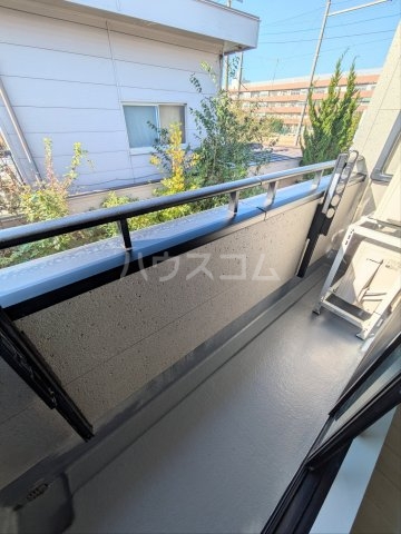 15/28 バルコニー