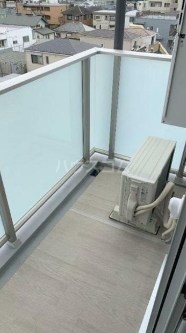 18/22 バルコニー