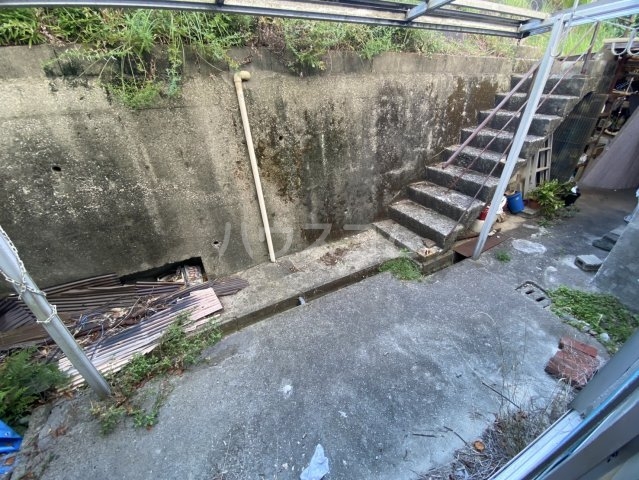 17/18 エントランス