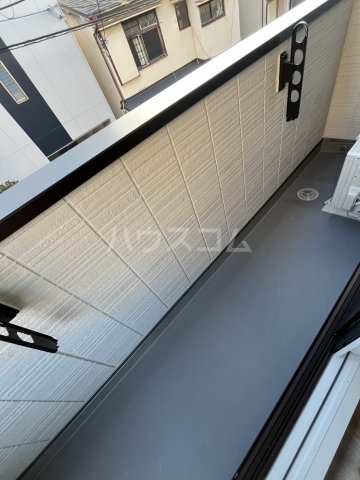 18/30 バルコニー