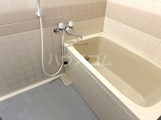 7/13 浴室